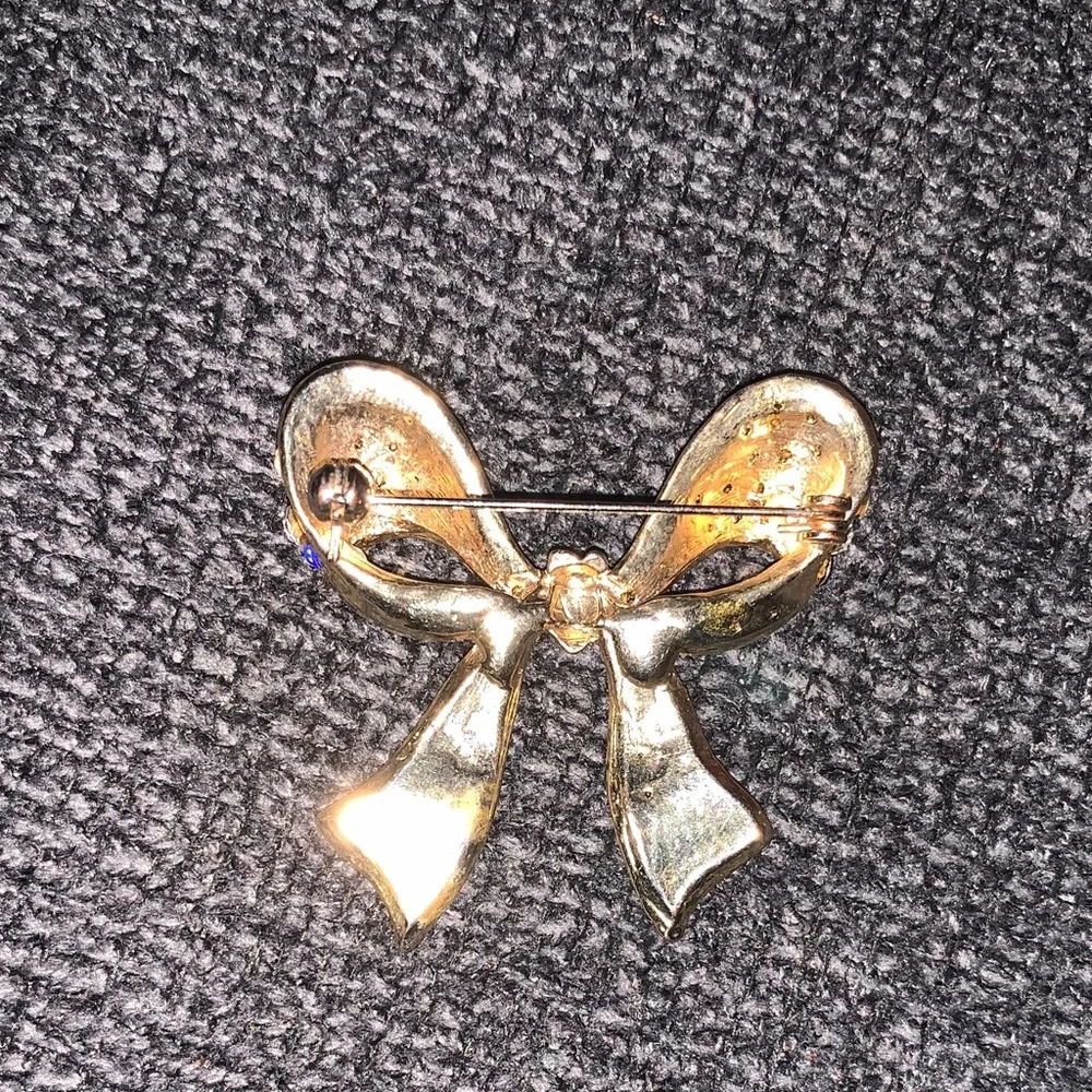 Colorful Rhinestone Bow Brooch - Picture 2 of 2